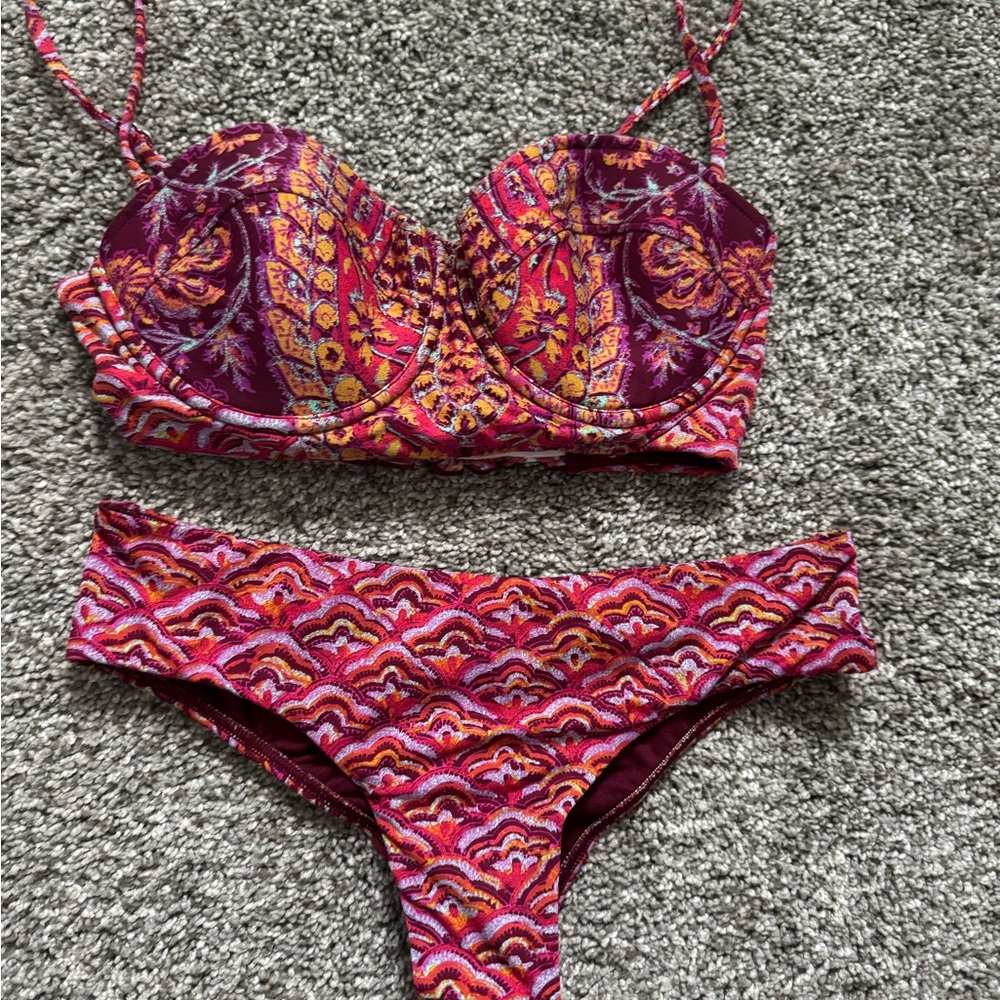Colorful Patterned & Balck Bikini Sets
